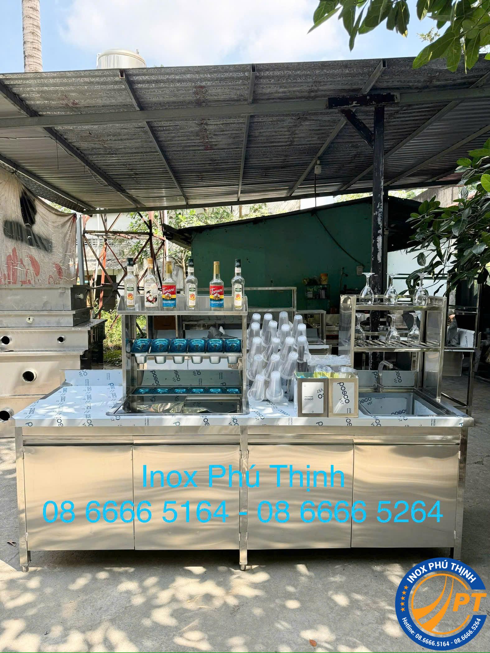 QUẦY PHA CHẾ INOX 2M3 CÓ THÙNG ĐÁ VÀ BỒN RỬA